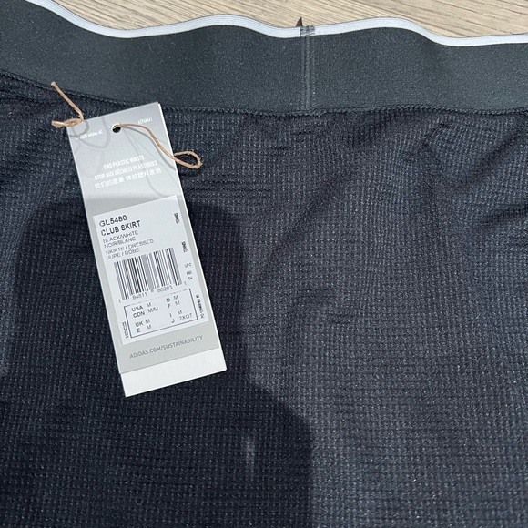 Adidas built in shorts golf skirt - Picture 4 of 5